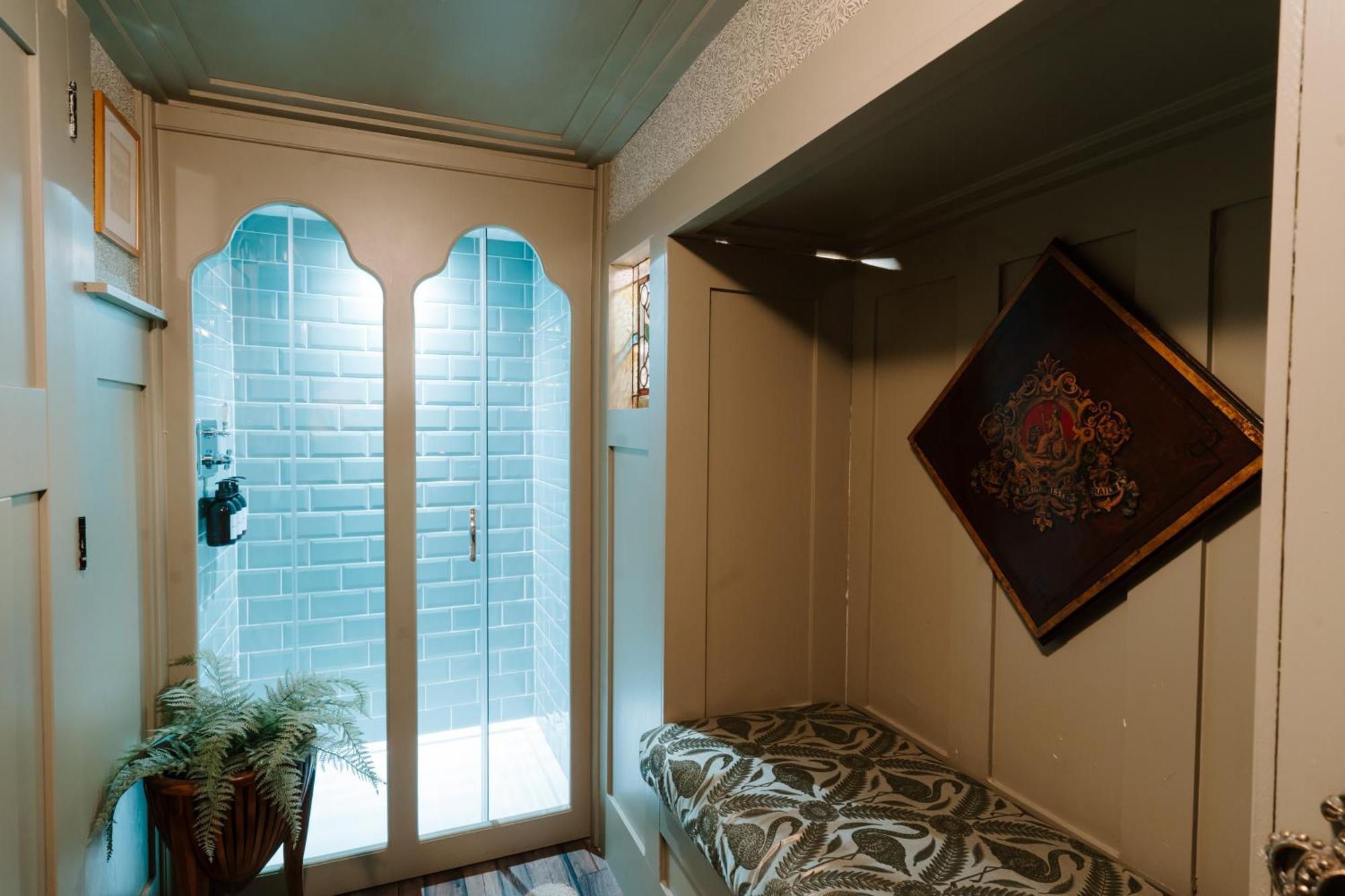 Sheddington Manor - 2 Bedroom Guest House & Cinema Μπέλφαστ Εξωτερικό φωτογραφία